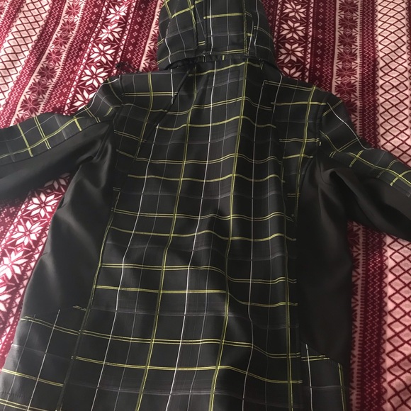 Ski Jacket - Picture 3 of 5